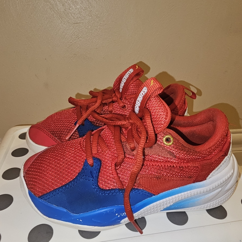 Puma Super Mario Edition  Boys Sneakera Sjzw 1Y